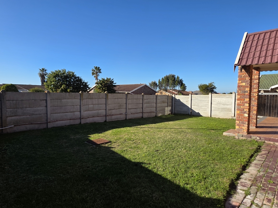 4 Bedroom Property for Sale in Noorsekloof Eastern Cape